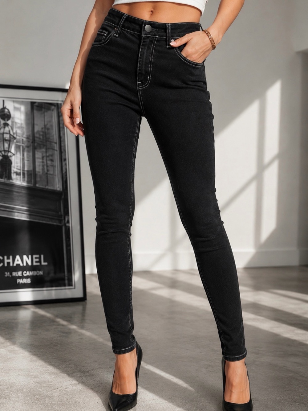 L'AGENCE Black High-Rise Skinny Jeans for Women Sz. 28